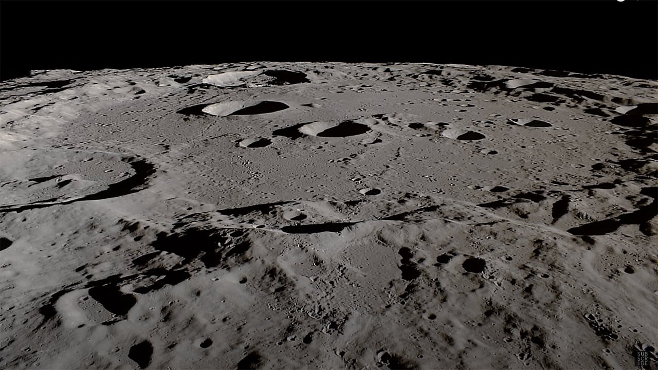 Fancy a realtime trip around the moon? Look no further.